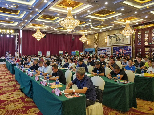 汽车后巿场（石家庄）影响力峰会赵义芬致辞