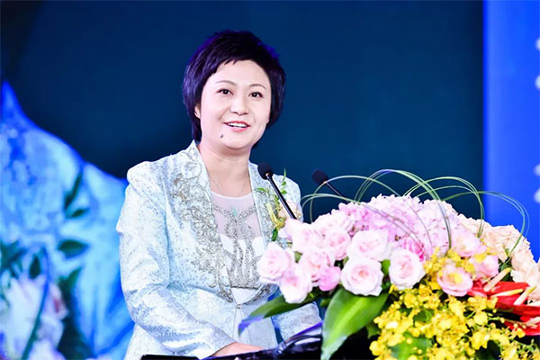 钜轩微修热情赞助——连天下才智锁未来财富2019年汽车服务连锁大会圆满成功