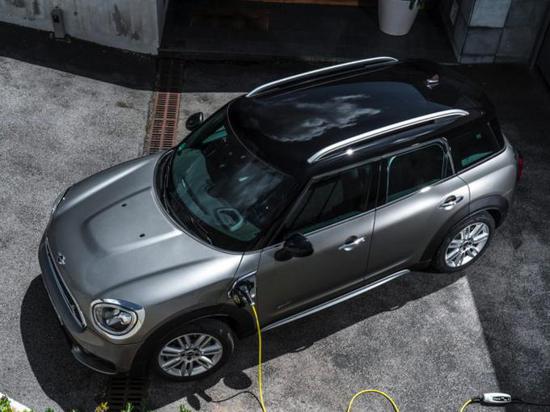 MINI Cooper SE曝光 搭1.5L插混/续航提升