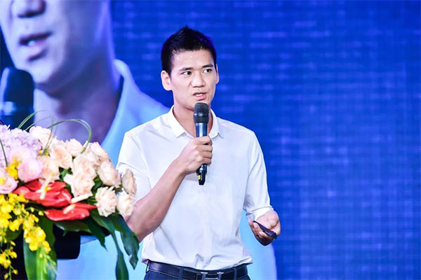 钜轩微修热情赞助——连天下才智锁未来财富2019年汽车服务连锁大会圆满成功