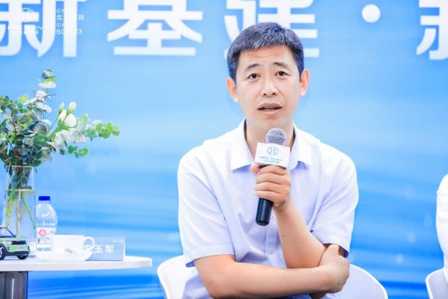 新能源车“换电模式”站上风口，经济性/电池标准成关键因素