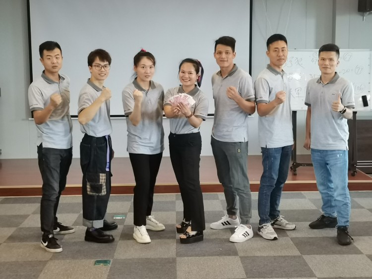 这一届中威车饰学员有点狠！去桂林3天3夜不玩耍？！