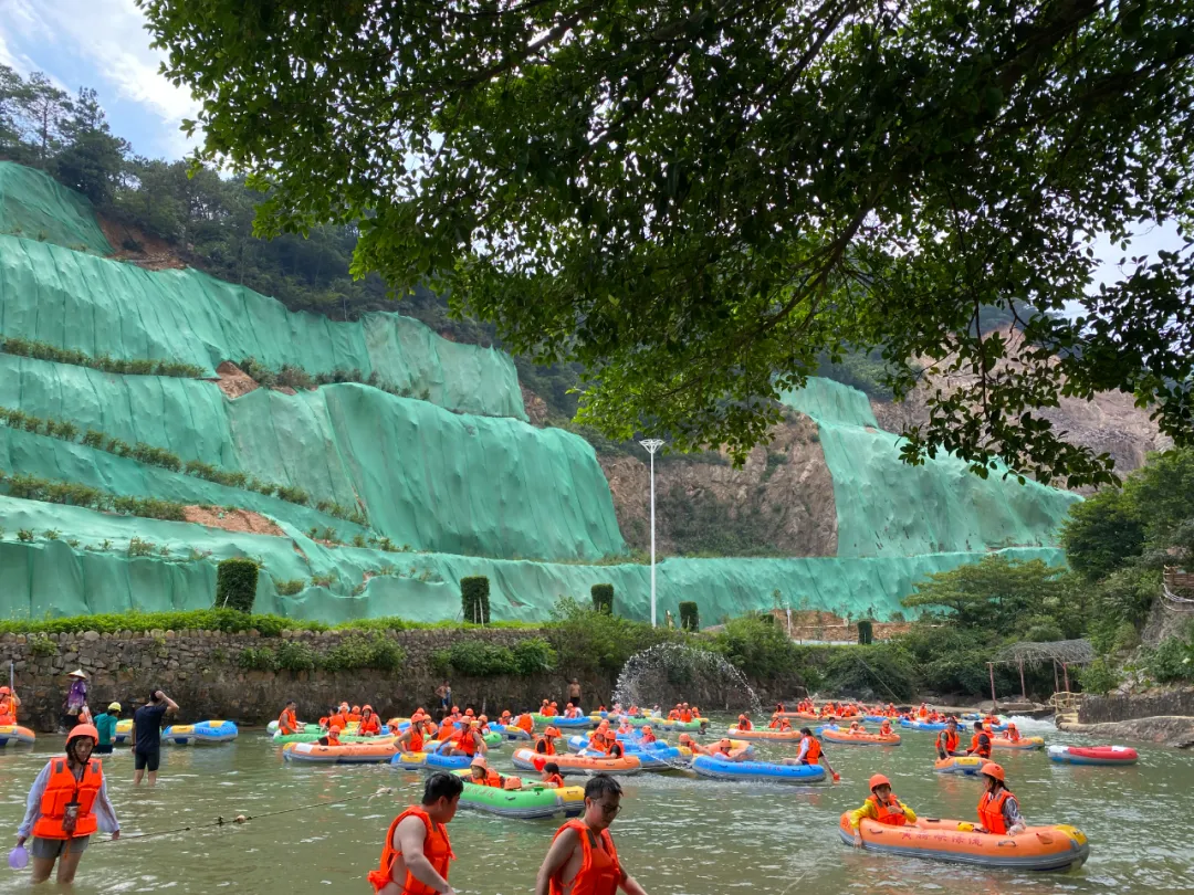 夏日团建圆满成功｜中国·鼎易24周年黄腾峡漂流奋进之旅精彩回顾