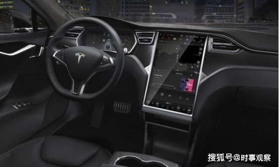 新能源车型中控屏幕越来越大，竟为驾驶埋下隐患？