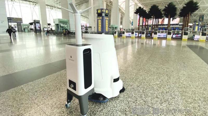 大型空间空气改善兴起，智能雾化/感知成为防疫机器人突围武器