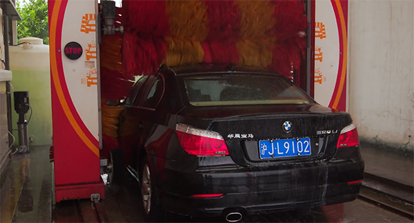万洗得客户服务案例——上海灵灵漆汽车服务店