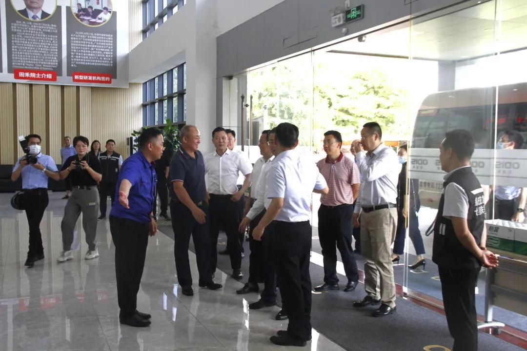 好顺科技迎来省市级领导及相关企业负责人前来指导工作！