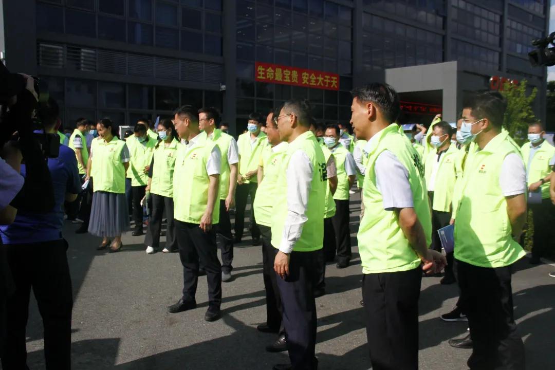 好顺科技迎来省市级领导及相关企业负责人前来指导工作！