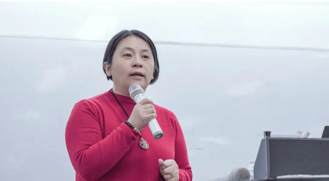 2022一起走向未来，勇敢拼一起闯丨中威车饰