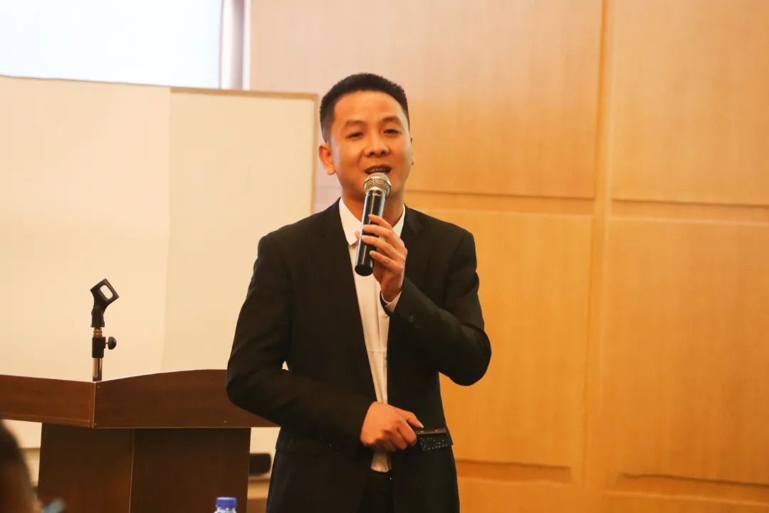 稳中求新 笃定前行丨2021车仆销售部年终会议圆满召开！