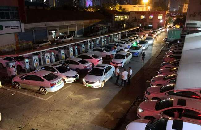 油价迎来“开年涨”，700万新能源车主却笑不出来