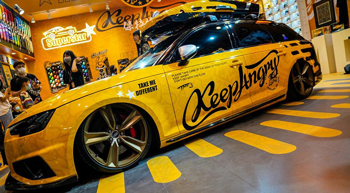 疫情防控关键期，在家可以这样玩车