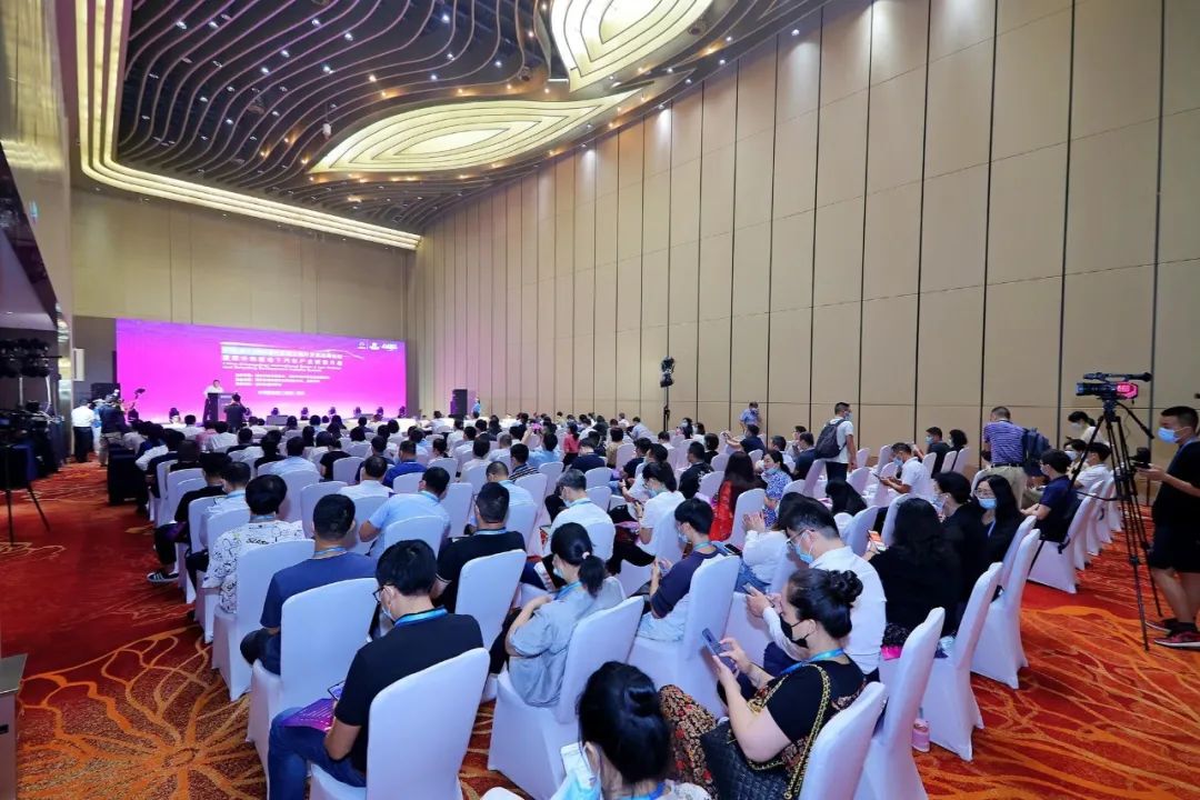 中国（重庆）国际绿色低碳及循环发展高峰论坛成功举办