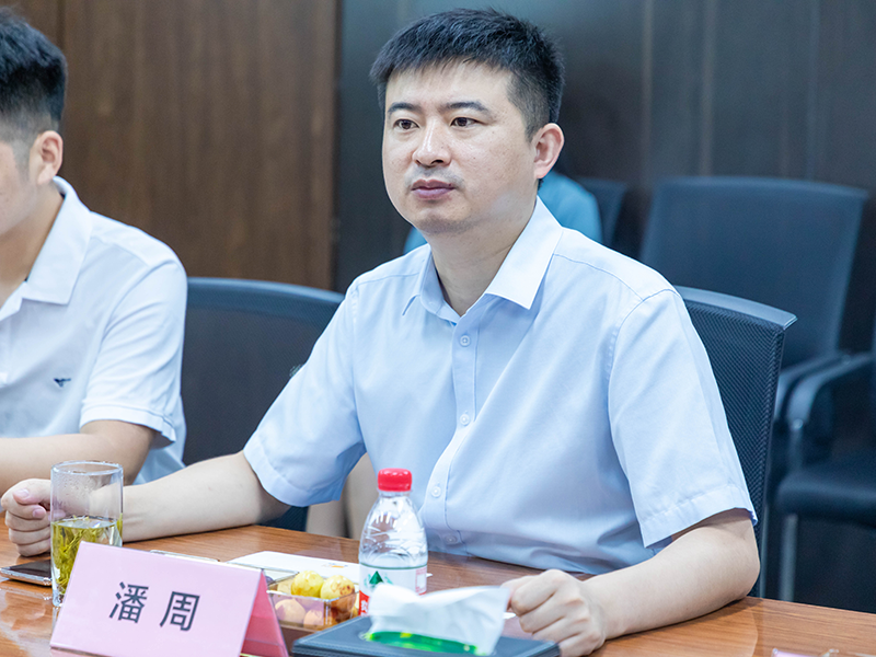维科技术股份副董事长杨东文率队莅临精一门考察、调研