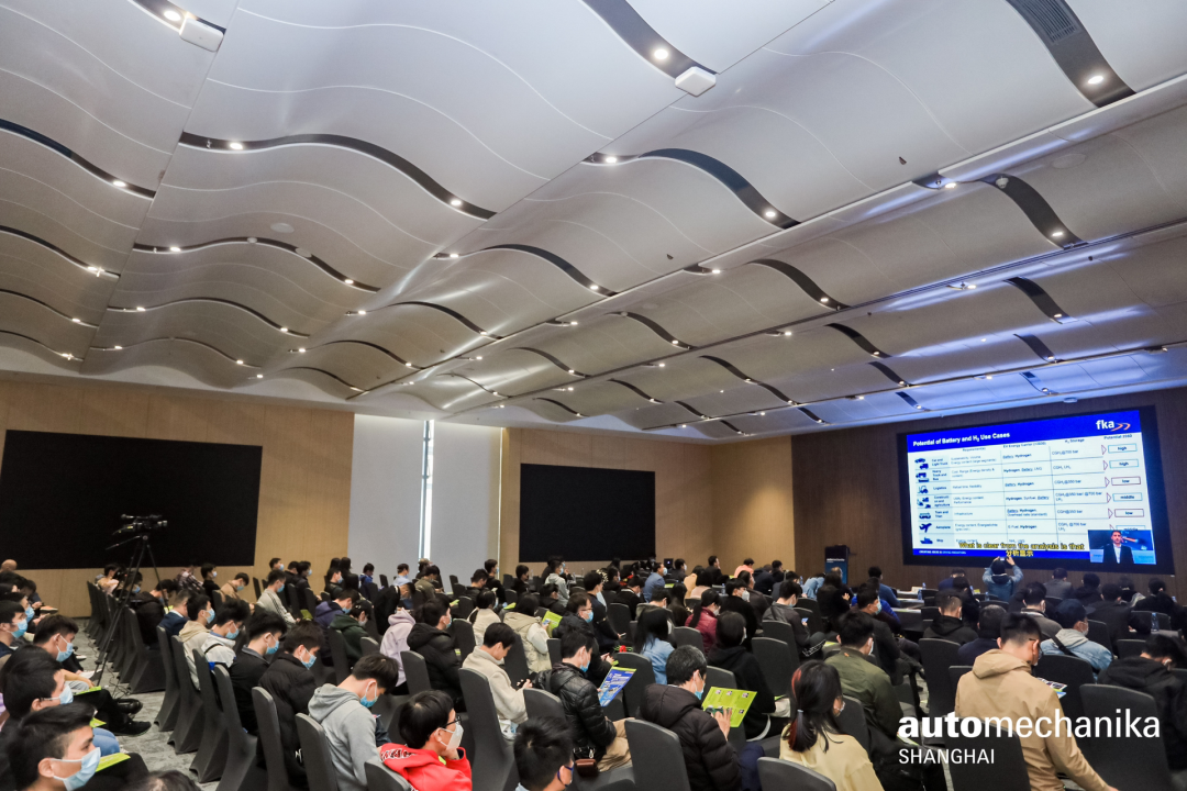 中机国际领导出席多场上海汽配展-深圳特展同期活动