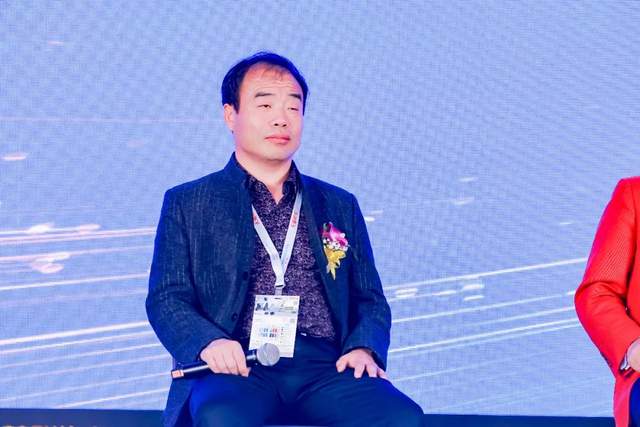 聚力前行！中威车饰杯慧聪汽车2022年度汽车后市场品牌盛会荣耀盛典隆重召开