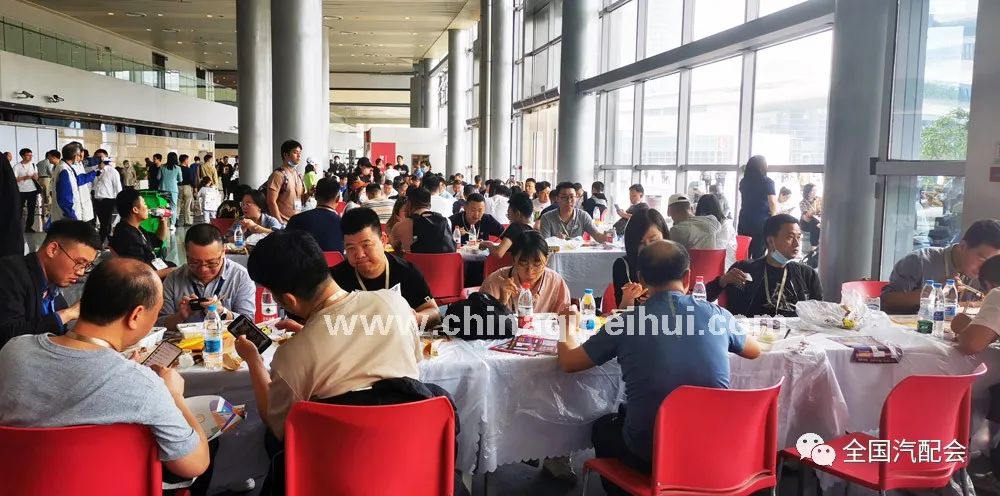 全国汽配会(2023· 武汉）现场盛大开幕，人气爆棚！