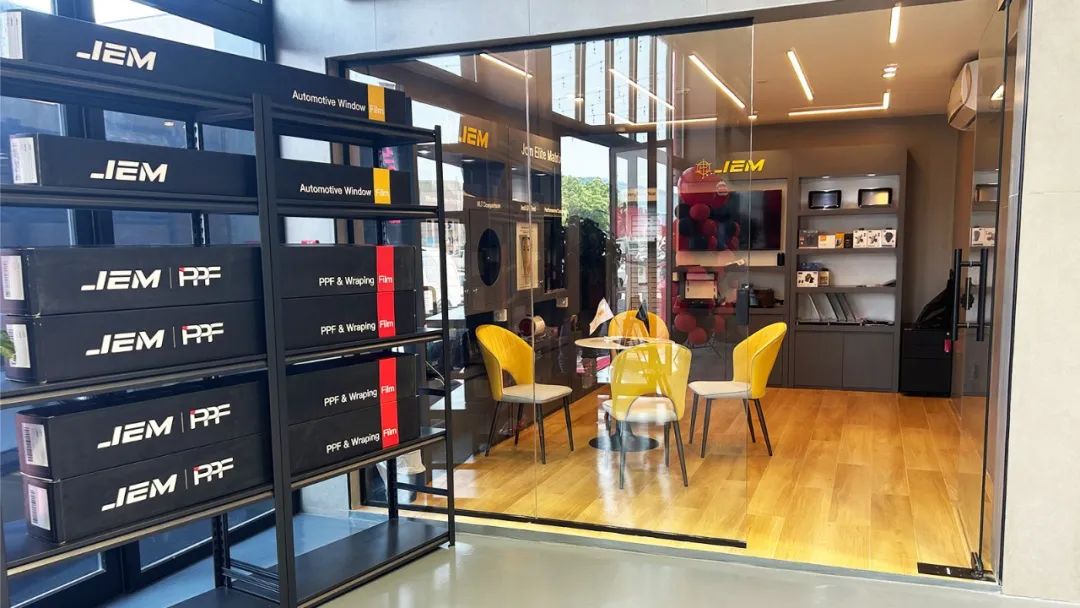 跨越山海，闪耀迪拜 | JEM迪拜标杆店正式落成，隆重开业！
