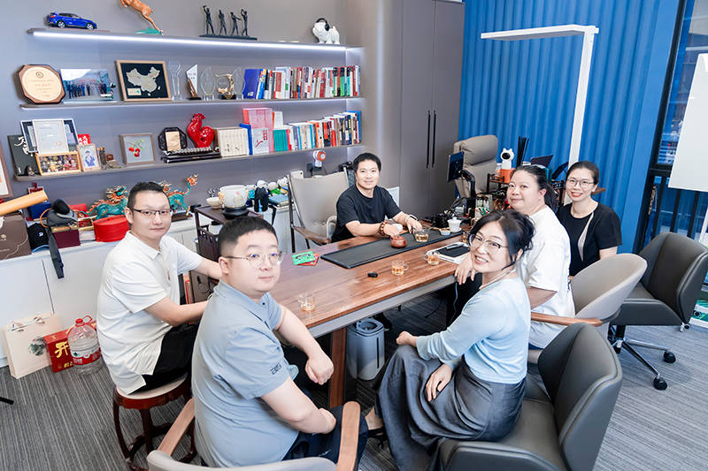 新能源车零部件赛道突围——慧聪汽车对话睿麟智能创始人夏炎华