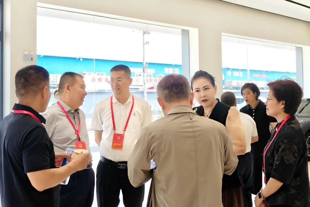 共探智慧能源科技！人大代表调研五方天雅新能源品牌企业