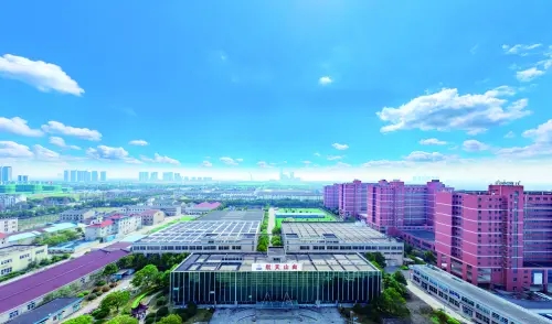 共建品牌生态，同绘增长蓝图 ——航天山由携合作伙伴共探车膜高质量发展之路